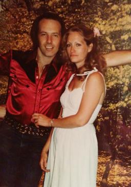 Hook It Up And Shake It