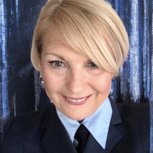 Lynne3