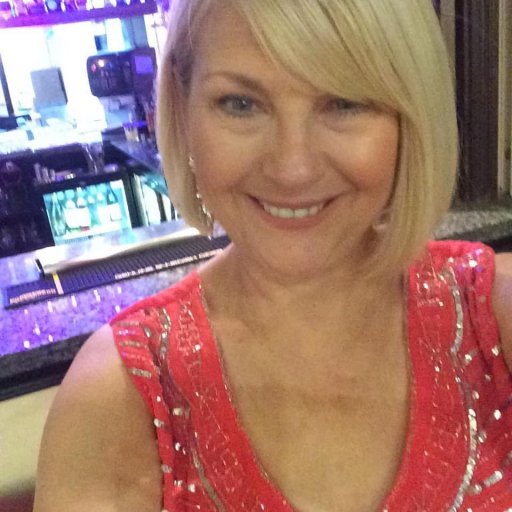 Lynne12